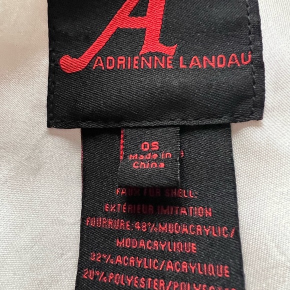 Adrienne Landau Faux Fur Vest - Picture 6 of 9